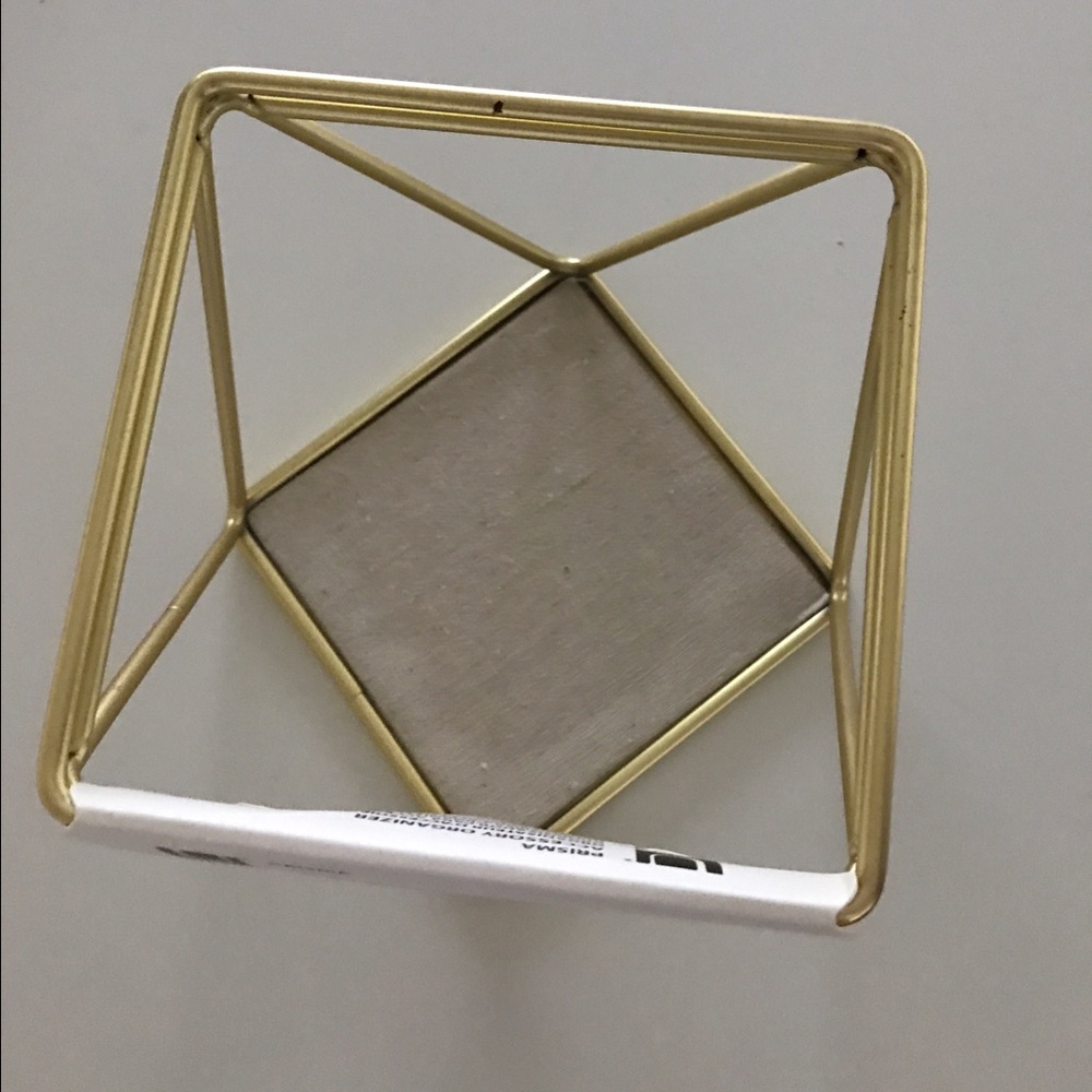 Bauble BarxGal Meets Glam Geometric Jewelry Basket - Picture 4 of 4